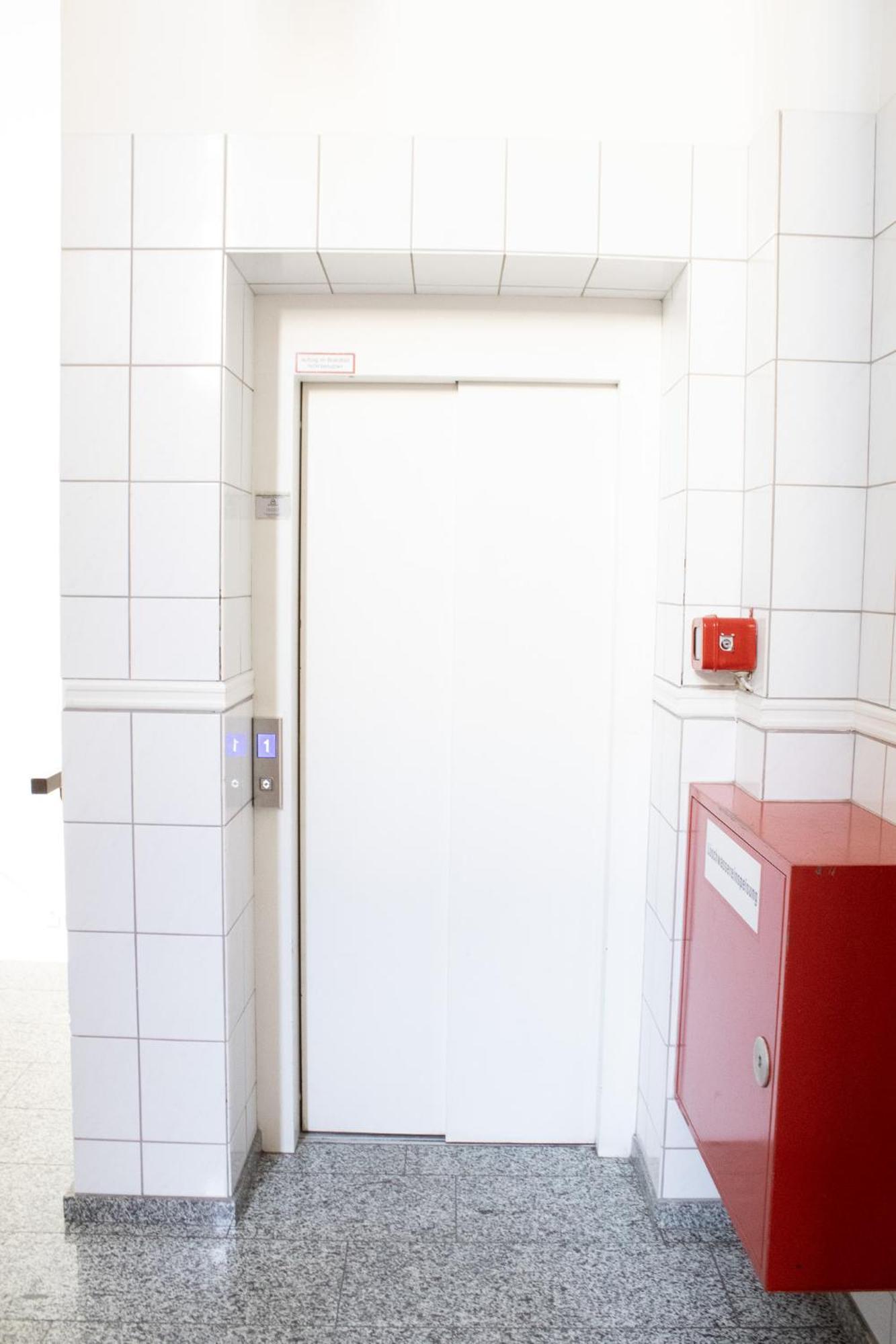 Apartment Wiesbaden Mitte, Zentral Am Park, Congresscenter 5 Min, Bahnhof 10Min ภายนอก รูปภาพ