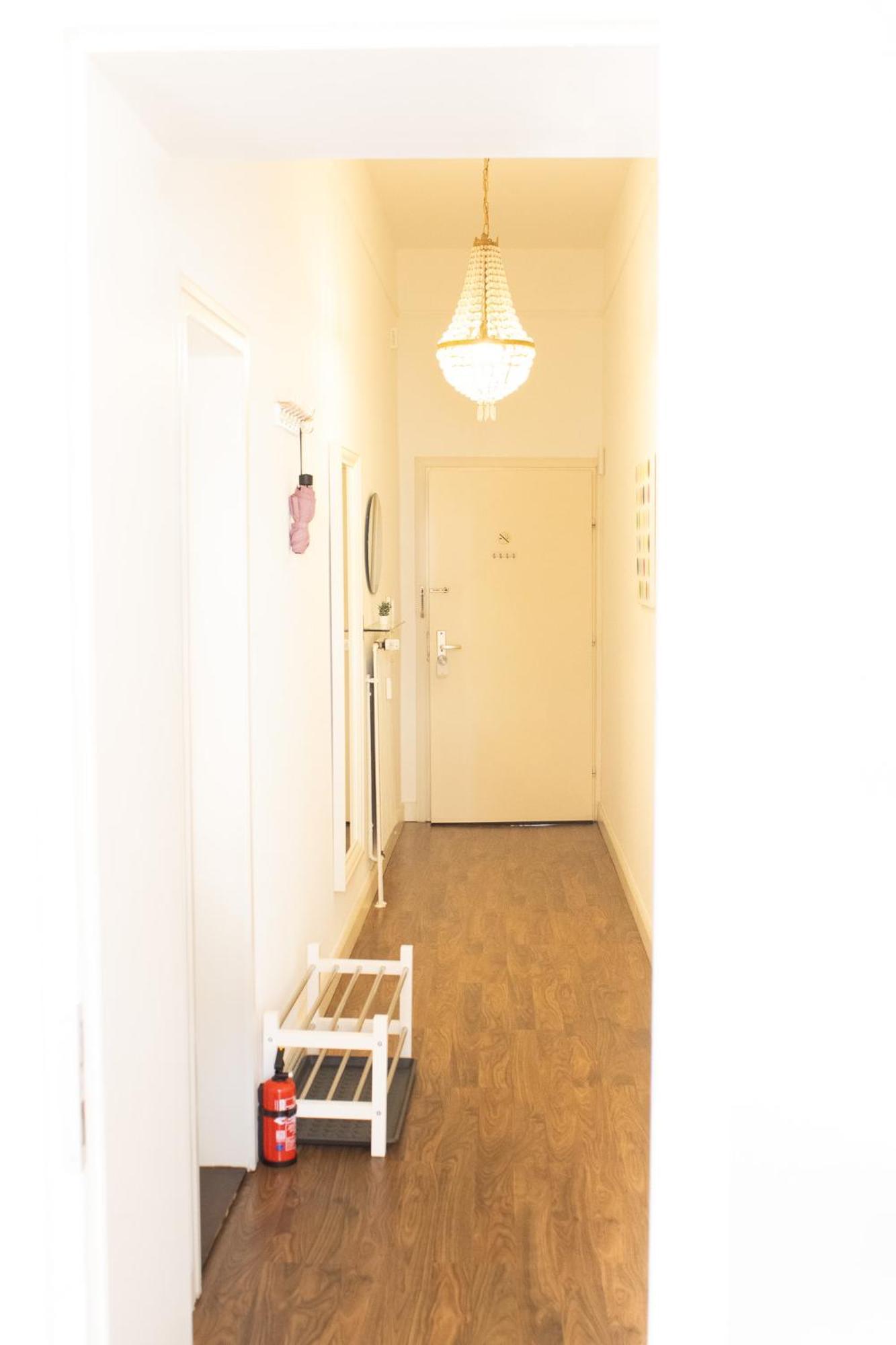 Apartment Wiesbaden Mitte, Zentral Am Park, Congresscenter 5 Min, Bahnhof 10Min ภายนอก รูปภาพ