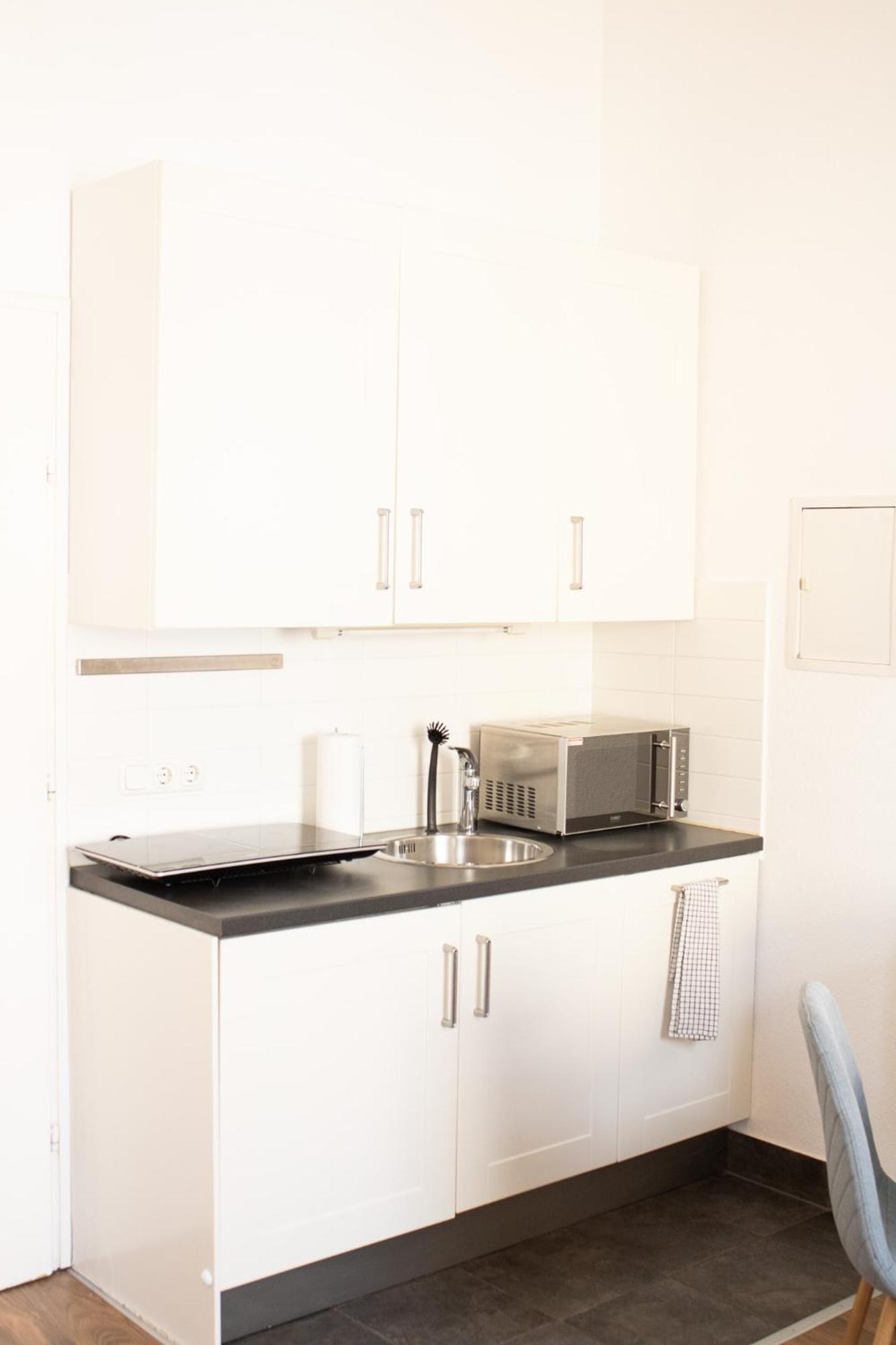 Apartment Wiesbaden Mitte, Zentral Am Park, Congresscenter 5 Min, Bahnhof 10Min ภายนอก รูปภาพ